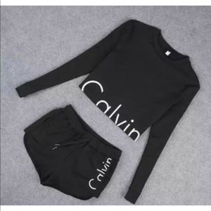 🔥💥last one🔥Calvin Klein’s crop shirt and shorts